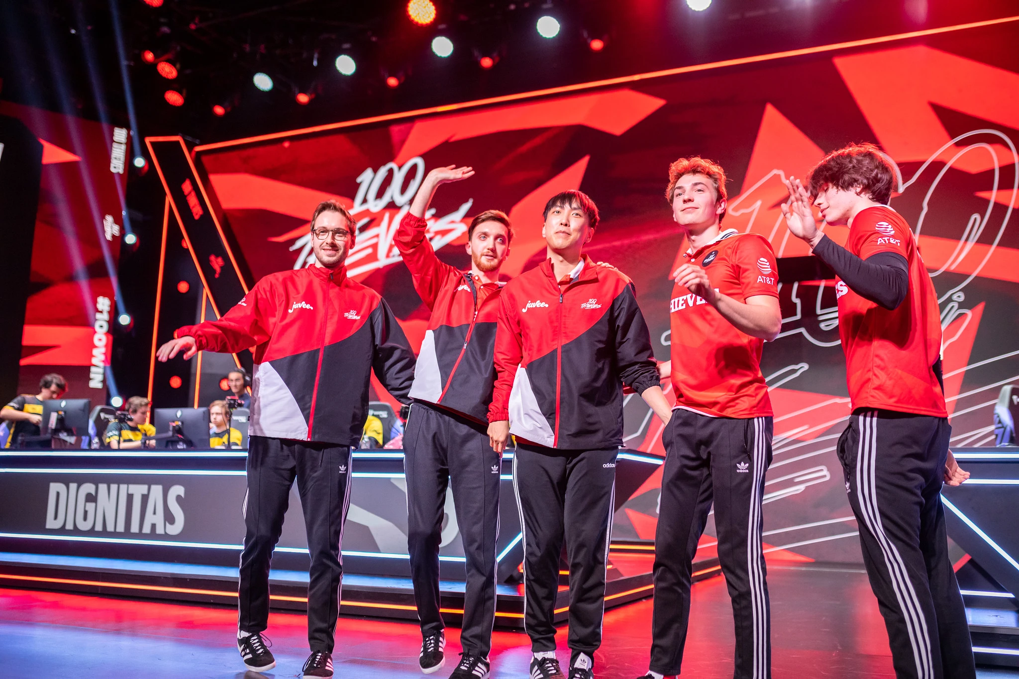 100 Thieves